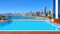 Internacional Residence c linda vista Beira Mar - Praia, Piscina e Garagem - B&B Balneário Camboriú