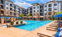 Stunning Pool View 2 Bedroom Apartment in Spring, TX - B&B Spring