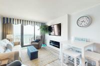 Coastal Living Retreat - B&B Myrtle Beach