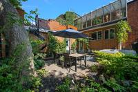 Maison Des Jardins B & B - B&B Montreal