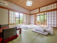 Japanese-Style Room