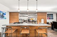 Skyline Views River West Townhouse; 2 Parking Incl townhouse - Chambres d'hôtes Chicago