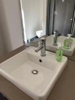 Private Room with Private Ensuite, Private Toilet, Private Bathroom in Family home - Ferienwohnung Toronto