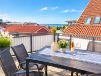 Neu renoviertes Luxus Penthouse mit Dachterrasse und Parkplatz in Bestlage - Ferienwohnung Büsum
