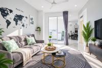 High Floor Partial Seaview 2BR Suite Near Gurney Mansion One 26 - B&B George Town