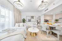 Modern and Spacious 4BR Retreat at Water's Edge Yas Island - Ferienwohnung Abu Dhabi