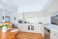 Magnolia Little Gem - B&B Alstonville