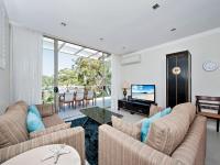 Aura Apartments Unit 12 59 Shoal Bay Road - B&B Shallow Bay
