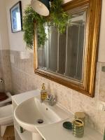Chambre Lit Queen-Size - Vue sur Jardin