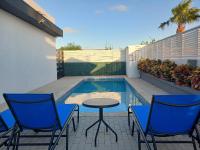 Ry's Villas - B&B Oranjestad