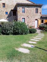 Podere Biricocolo - Il Cortile - B&B Bucine