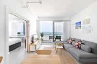 Panoramic Seaview Balcony Escape - Ferienwohnung Tel Aviv
