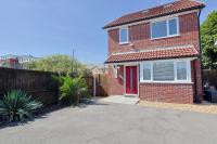 3BR Home 3 Parking Near Cardiff Bay City Centre and Stadium - B&B Cardiff