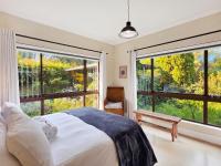 Two bedroom retreat in Paradyskloof, Stellenbosch - B&B Stellenbosch