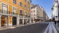 Chiado Terrace & Castle View 2BR by LovelyStay - Bed and Breakfast Lissabon