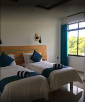 Luk inn at huraa - Bed and Breakfast Huraa