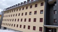 Apartamento en Estación de Esqui San Isidro a pie de pista - Chambres d'hôtes San Isidro