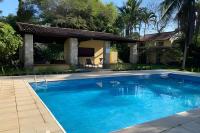 casa com piscina e jardim 1km do Centro histórico - B&B Paraty