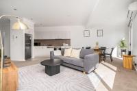 3BR Modern Apt Prime Location 7 Mins to CBD - Hosted by Canstay - Ferienwohnung Canberra