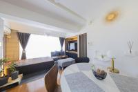 LiveStay HIROO - 1BR and Cozy Living Area, 5th floor NO elevator, 34m2, 1-3 ppl, Hiroo Area, from Stn 10 min to Shibuya - Chambres d'hôtes Tokyo