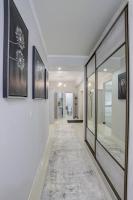 Appartamento Premium con 3 Camere da Letto e Balcone