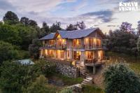 StayVista at Hill Story with Mountain View, Garden - Ferienwohnung Muktesra