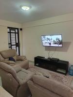 Zoro One Bedroom Apartment - Bed and Breakfast Rungiri