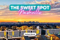 Rooftop Views Ping Pong Lounge Nashville - B&B Nashville