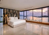 Villa with Sea View