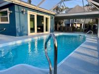 Stunning Private Pool Home on Quiet South End of Fort Myers Beach - B&B Fort Myers Beach