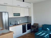 Top Floor UKC - Private Parking - B&B Banja Luka