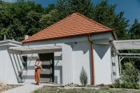 Appartamento con 2 Camere da Letto e Vista Giardino 