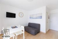 Seascape Pool View & WiFi by iRent Fuerteventura - Bed and Breakfast Corralejo