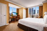 MGM Signature Tower 2 8th Floor 1BR Strip View Balcony No Resort Fee - B&B Las Vegas