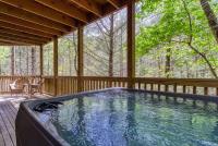 Serene 4BR Cabin - Hot tub & Game Room - Townsend - B&B Townsend