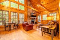 Serene 1BR Cabin - Hot tub & Fireplace - Smokies - B&B Sevierville