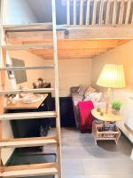 Spacious RV and Tiny house on horse farm - Bed and Breakfast Bristol