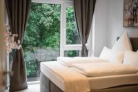 Two-Bedroom Deluxe Apartment with Balcony