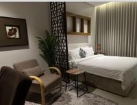 استديو غرفة وحمام راقية ودورة مياه - B&B Riad