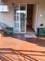Junior's Guest Apartments - B&B Germiston