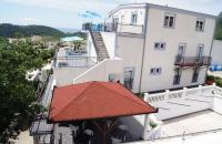Apartments Villa Dadora - Bed and Breakfast