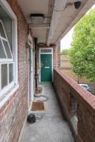 Quiet location in central London, close to Paddington, Regent Park, Lord's Cricket, late check-in - B&B London