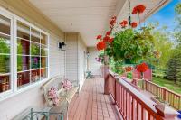 South Anchorage Apartment w Shared Deck Wildlife - B&B Anchorage