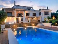 La Jara Andaluza - Villa con Piscina - Benalmádena - B&B Benalmádena