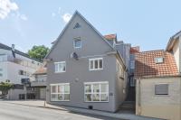 Scharnhäusle 2 - Großzügige Wohlfühl-Wohnung mit Badewanne& Balkon - B&B Ostfildern