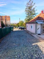 Fast Apartment - Chambres d'hôtes Levice