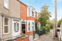 The Landmark Comfy 2BR 2BATH Home Sleeps 5 in Rugby - B&B Rugby