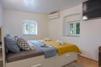 Veli Lošinj Old Town Apartments - B&B Veli Losinj
