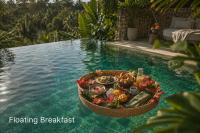 El Bambo Villa Gianyar 2BR with Private Pool - B&B Curahmas