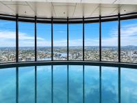 Lvl 42 Sky Tower Sleep 8 & Baby - Parking & Pool & Gym - B&B Brisbane